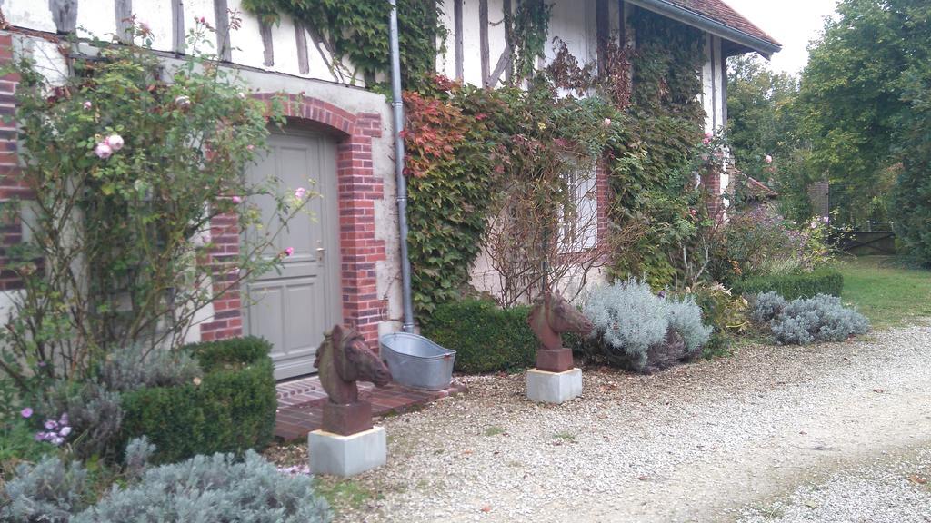 Domaine De La Creuse Bed & Breakfast Moussey  Exterior photo